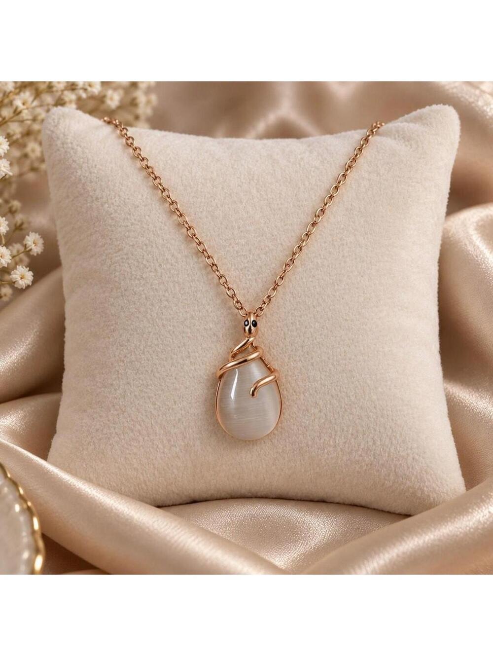 Rose Gold Tone Cat Eye Snake Necklace | Stainless Steel